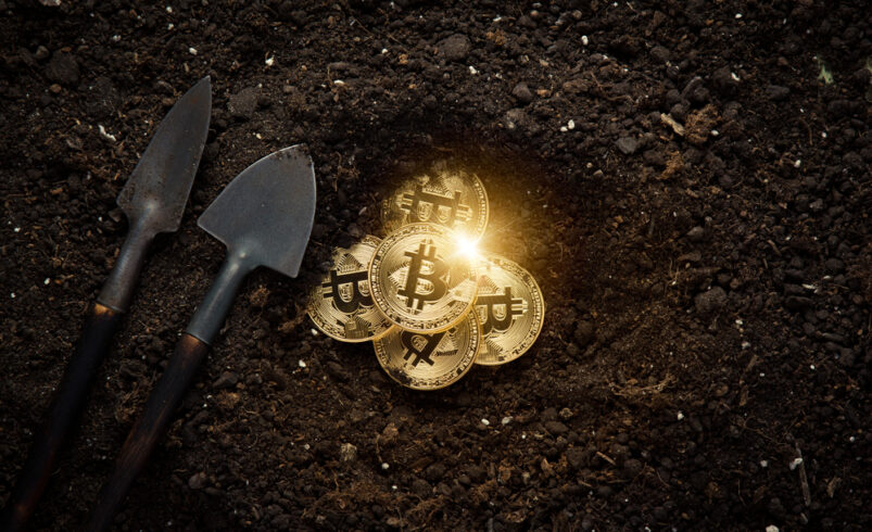 Bitcoin Mining Revenue Records New Yealy High Amid ETF-Driven Rally